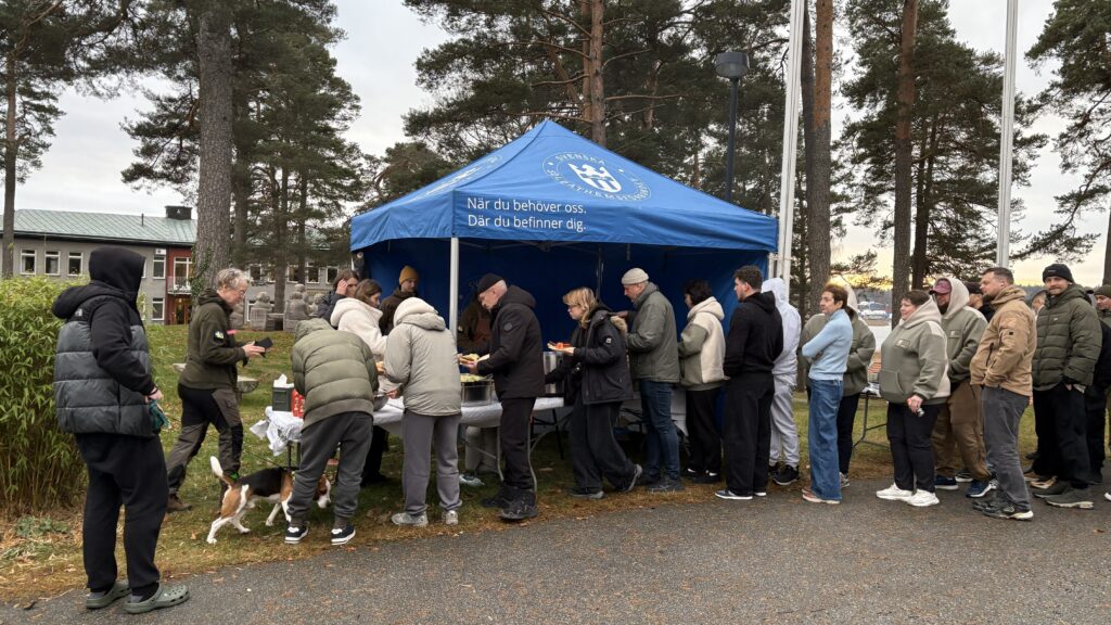 Puffbild: Återhämtning och möten i Sverige ger kraft att kämpa vidare